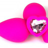Розовая силиконовая пробка с нежно-розовым кристаллом-сердцем - 8 см.