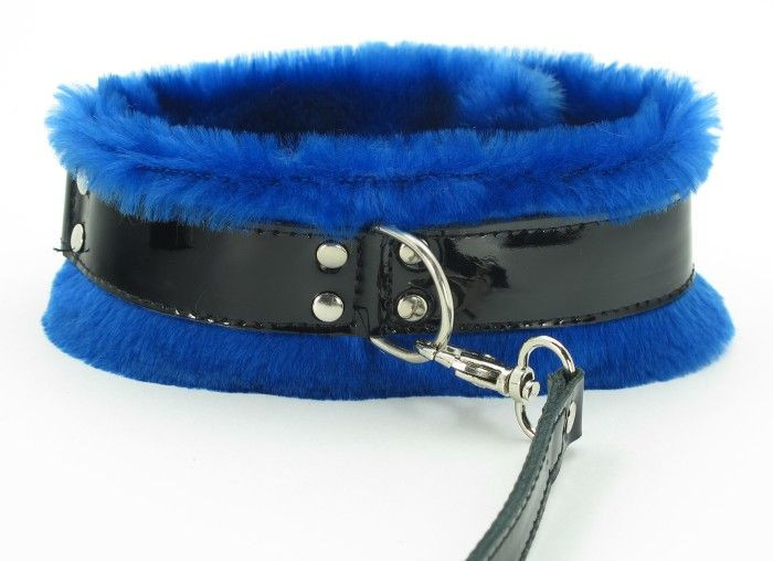 Ошейник с поводком и синим мехом BDSM Light