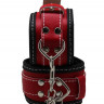 Красно-черные регулируемые наручники с фиксацией на карабинах