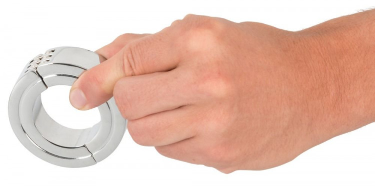 Утяжелитель для мошонки Lockable Ball Stretcher